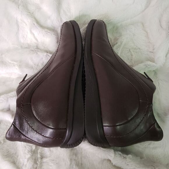 Earth Leather Booties Size 8 - Picture 3 of 7